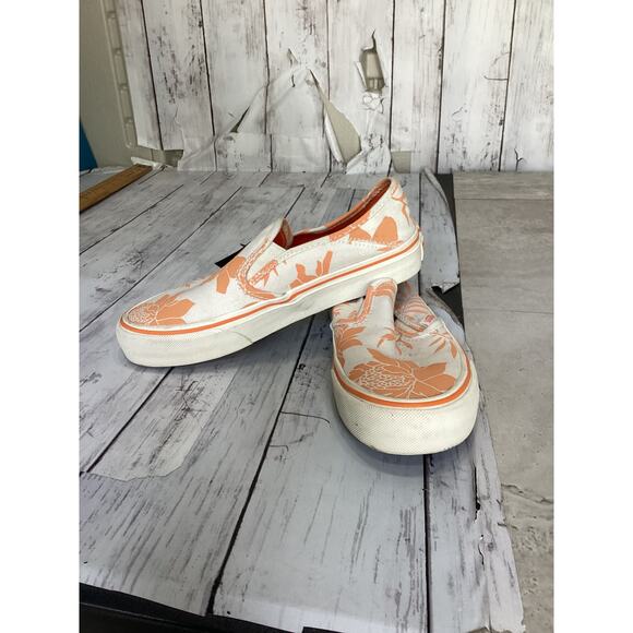 VANS Classic Slip-On Multicolored Size 5 for Women Sneakers Orange/White - Picture 1 of 4
